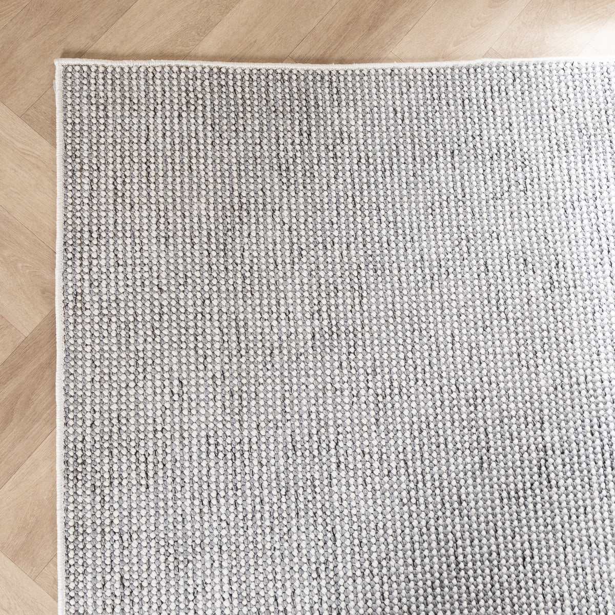 Sustainable Low-Pile Rug - Lykke Light Grey