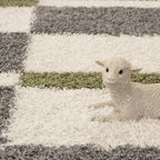 High-pile floor rug - Gala Green